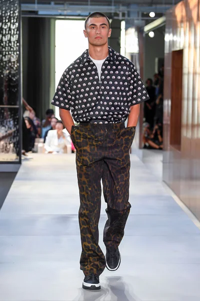 Look 127